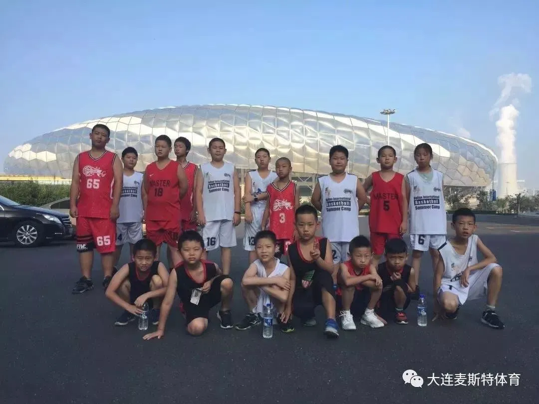 如何在篮球赛事中快速恢复体力_0